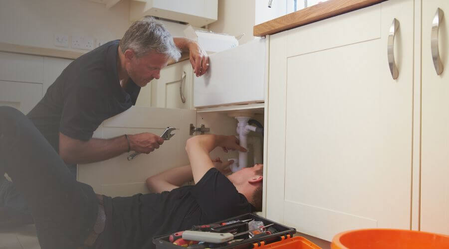 Wall Pipe Burst Repair in Perrinton, MI